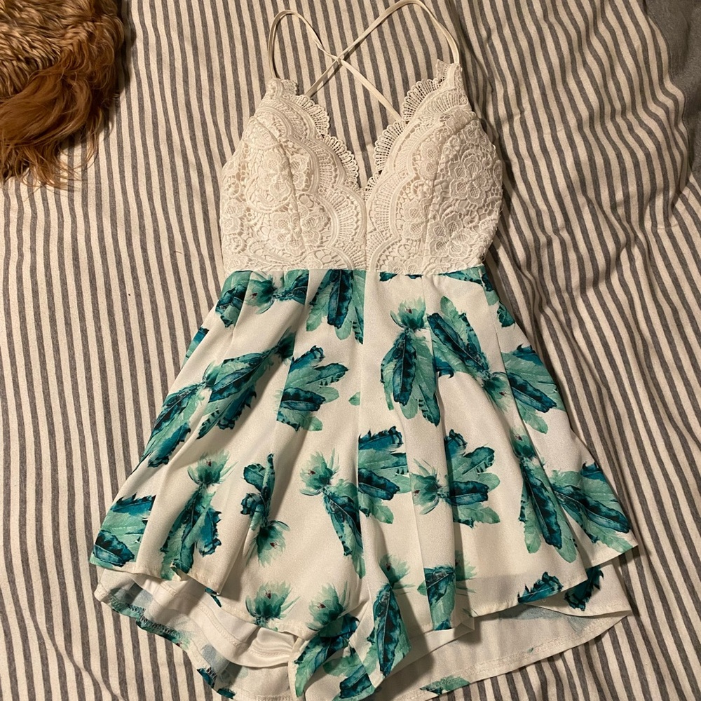 Romper - Picture 6 of 7